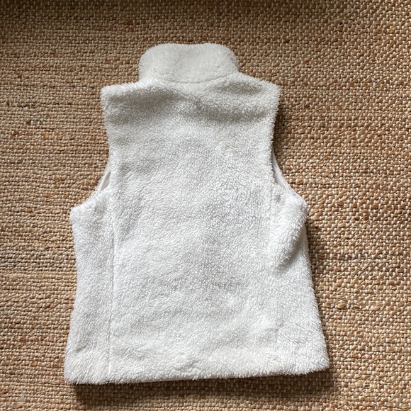 Patagonia Cream Los Gatos Vest - Picture 4 of 4